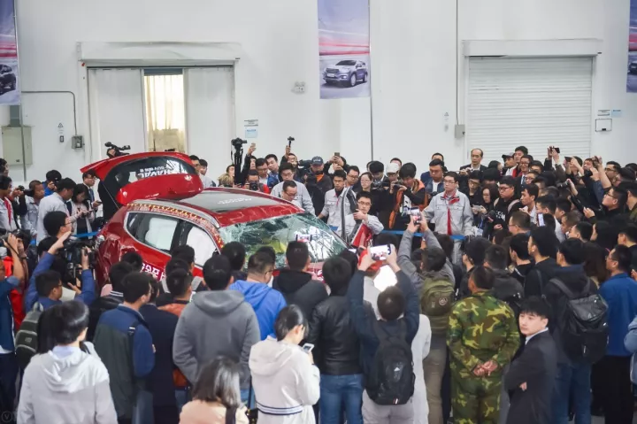 广汽三菱喜迎五周年庆典；哈弗H6挑战最严翻滚试验！