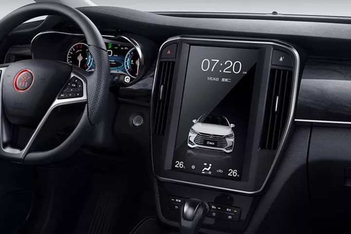 7.99万起标配7座，史上最漂亮的比亚迪，买哪款最精明？