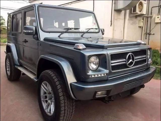 这家毫不起眼的修车店，竟把几万块的烂车改成奔驰G级！