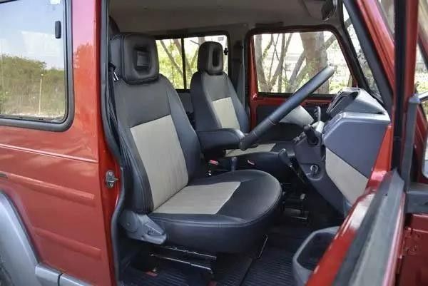 这家毫不起眼的修车店，竟把几万块的烂车改成奔驰G级！