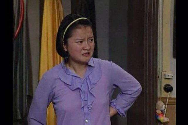 不过,在上大学前的暑假里,沈畅被英达看中,要她出演《我爱我家》中的