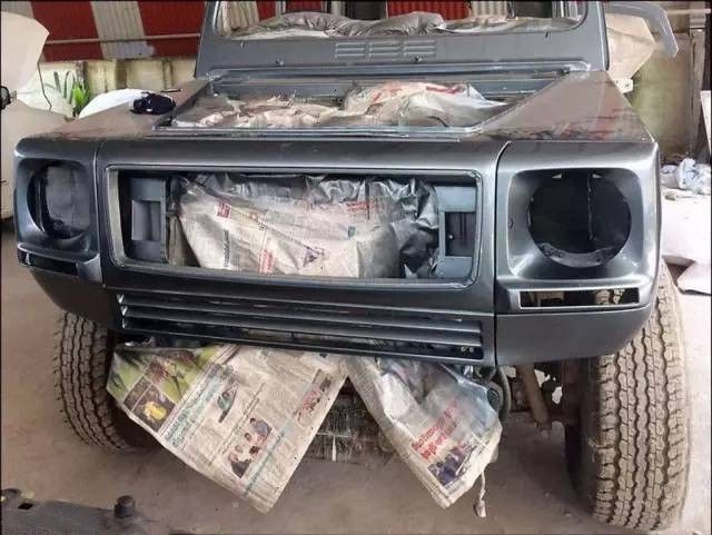 这家毫不起眼的修车店，竟把几万块的烂车改成奔驰G级！