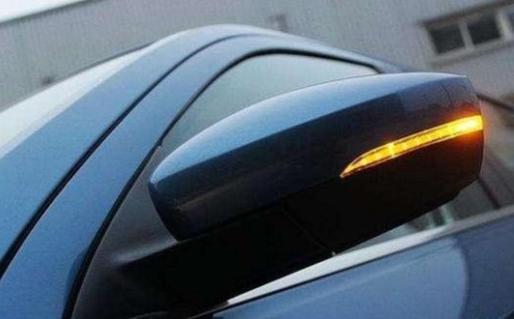 不是开玩笑，开车别小看这几个小动作，安全度提高不少