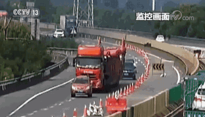 不想被追尾还负全责！这几种做法千万留心！