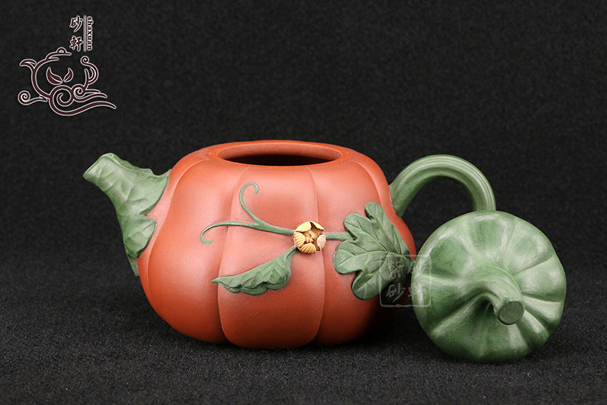 江苏省研究员级工艺大师高建芳《小南瓜壶》