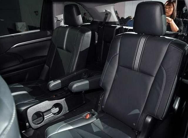 外观超霸气，换8AT，座椅2+2+3，全新汉兰达从此再无对手？