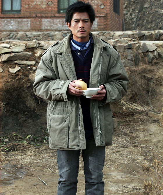 范冰冰,黄渤,王宝强,扮演过农民工的8大明星,看看谁最接地气