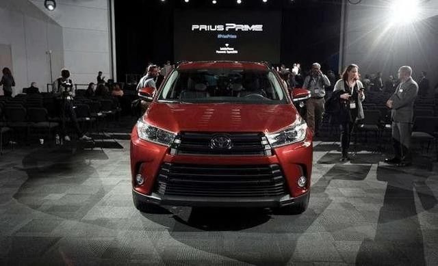 外观超霸气，换8AT，座椅2+2+3，全新汉兰达从此再无对手？