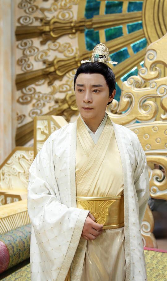 何中华《香蜜沉沉烬如霜》杀青与周海媚飚戏引期待