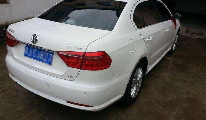 4万公里老朗逸, 车主最满意就是车标!-新浪汽车