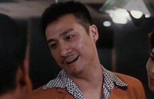 3,靓坤,吴镇宇饰演的靓坤在整个系列电影中只出现过一集,然而吴镇宇把