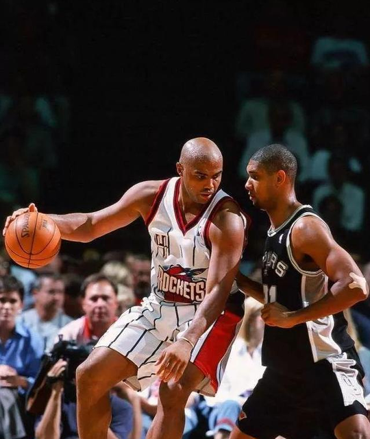 仅仅打了6年就锁定历史第一大前,连巴克利都对他心服口服!