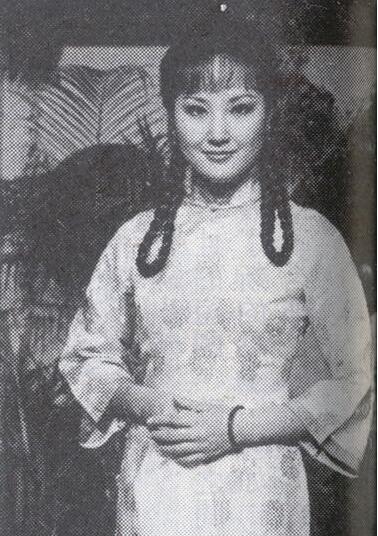 "许仙姐姐"年轻时清丽脱俗,因太面善演配角多年|许仙|尹宝莲|配角