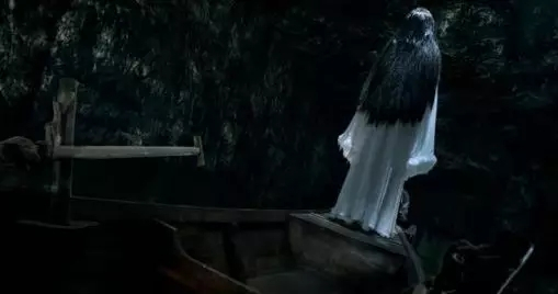 男子下夜班遇女鬼,妻子自告奋勇捉鬼,最后俩人却都沉默着回家