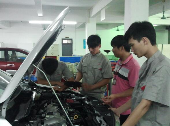 闻味能知道爱车故障，这样的“神技能”赶紧收藏吧