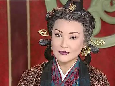 她连续5年拿金钟奖, 极品母后,太后专业户