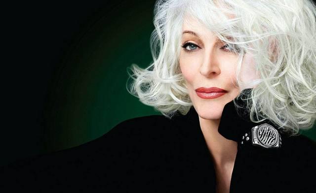 48岁坐牢,60岁演少女,再嫁豪门,她让男人跪服!