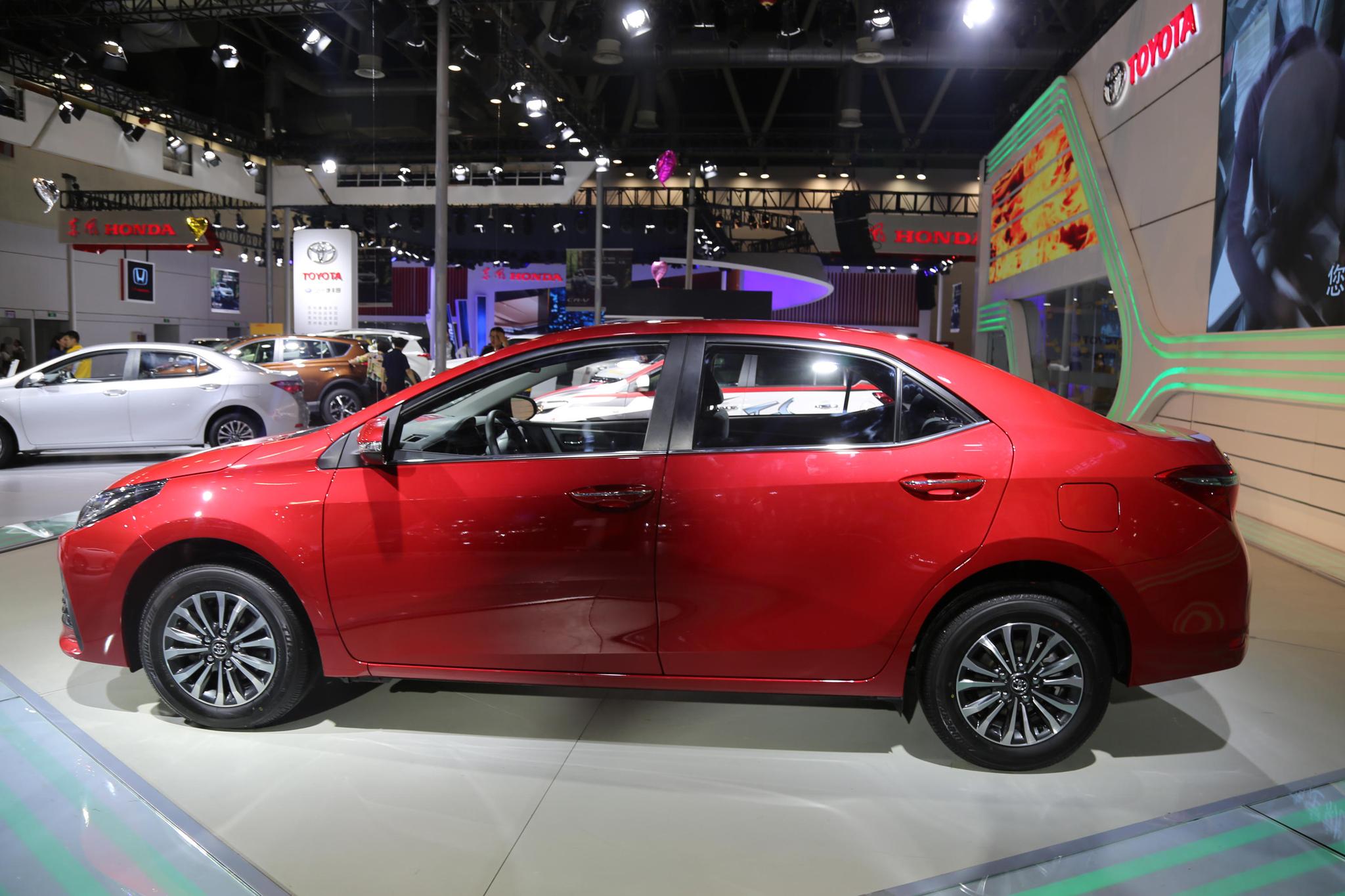 丰田卡罗拉d-4t,最畅销世界级神车,车展实拍!