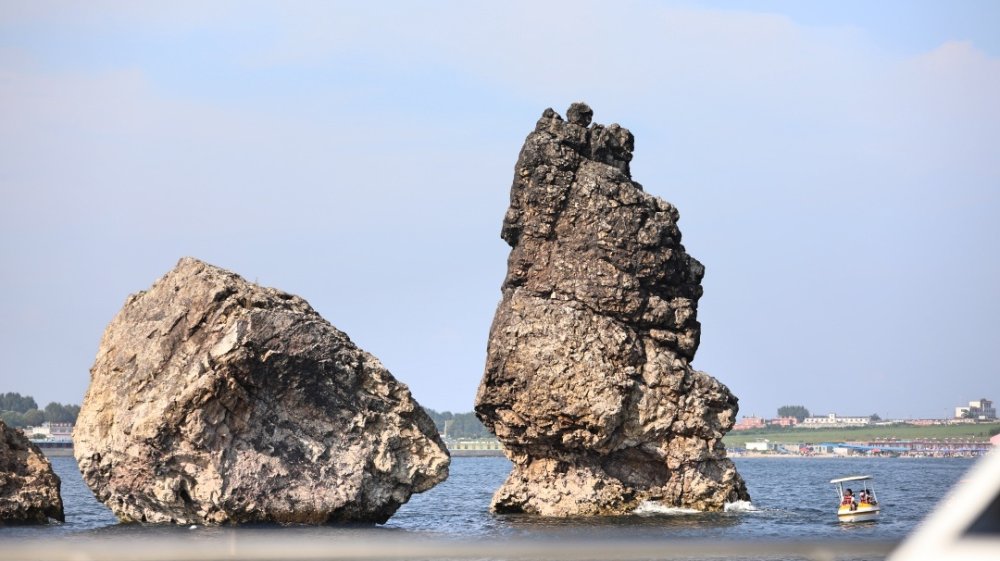 秦皇汉武曾经东临碣石,如今漂流在渤海湾上|碣石|碣石山|汉武|秦皇|礁石_新浪新闻