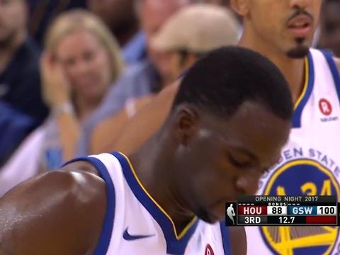 激烈!NBA裁判比赛中受伤无法坚持,替补裁判也