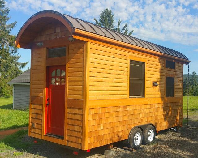 这里的可移动房子26万一栋,比房车便宜,你想要来一套吗?