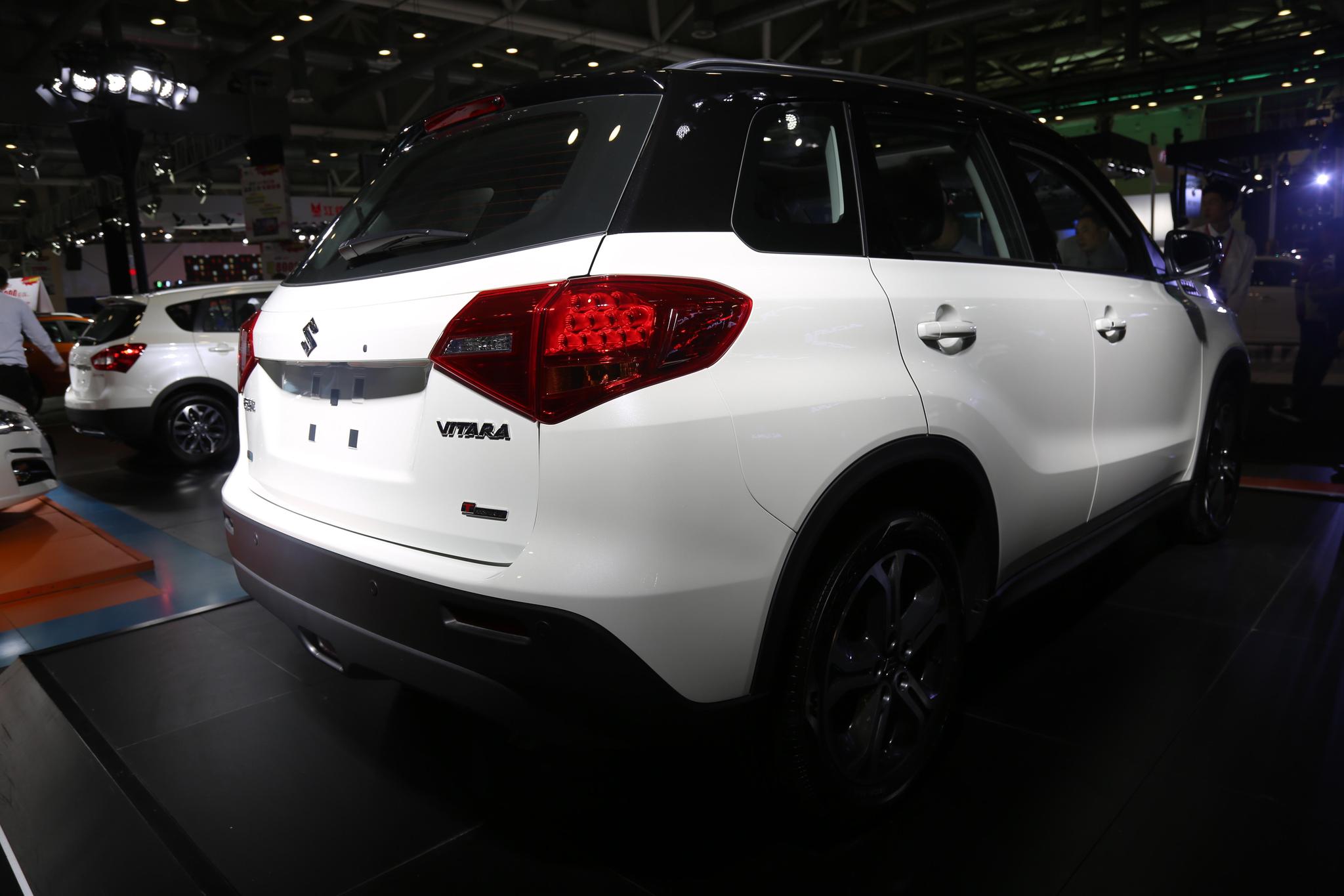 长安铃木维特拉15万级别都市硬派suv车展实拍