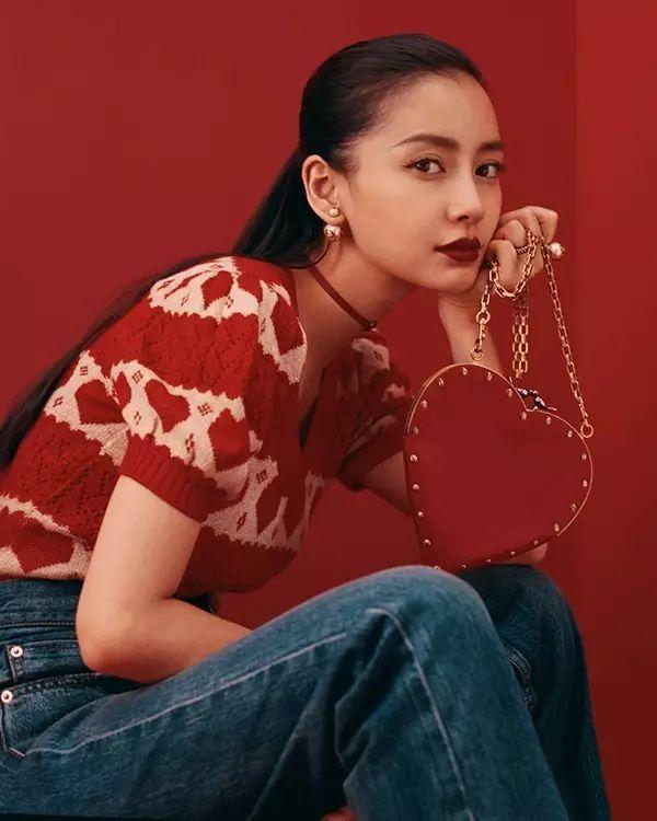 时尚小花or流量明星?反正她们的衣品,都是好的没话说