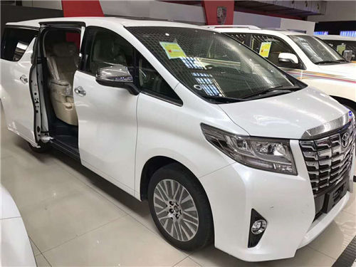 2018款丰田埃尔法35l简称皇家御用商务豪车名牌