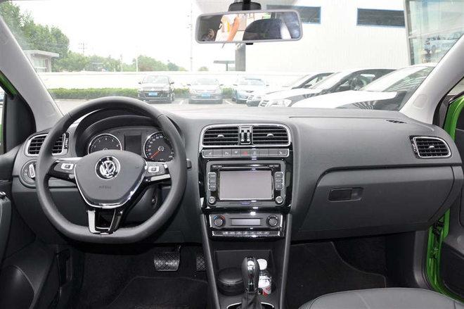 小钢炮大众polo最强代步车，驾驭感好像出乎意料的结果！