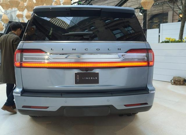 新林肯领航员即将在广州车展上市 售价超百万 直接放弃保时捷