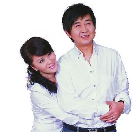 因一首歌走红唱20年,今买下上亿四合院豪宅,给儿子取名超任性!