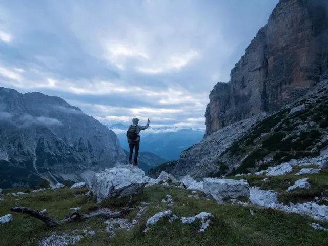 实拍分享翻山越岭穿越布伦塔山脉