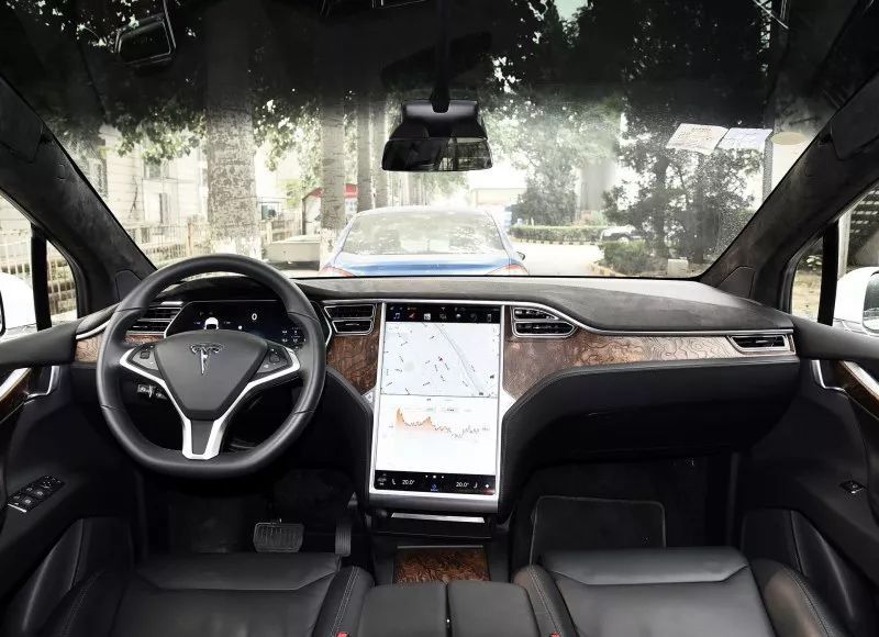 为了证明品质够硬,启辰D60决定连续跑10万公