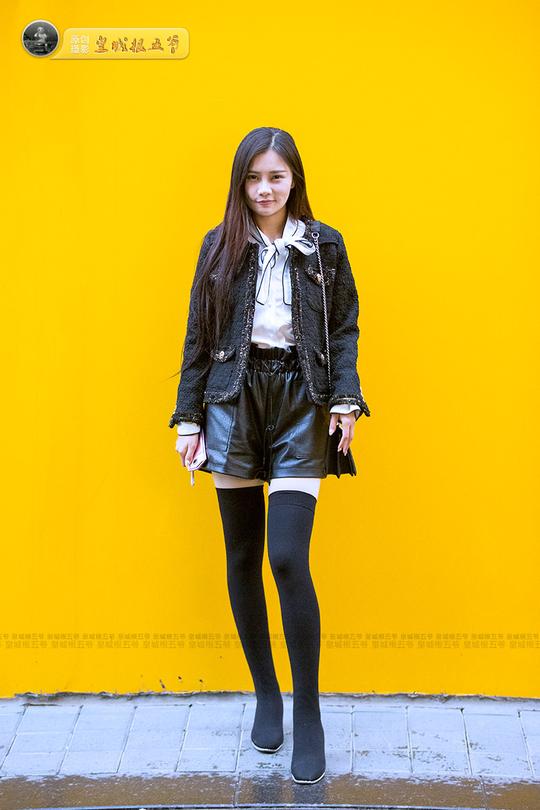 时尚街拍：时髦美女的穿衣术是所有女人必须掌握的一门本领