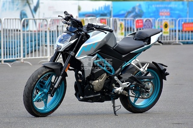 宝马摩托车全系列价格 宝马GS系列价格区间解析