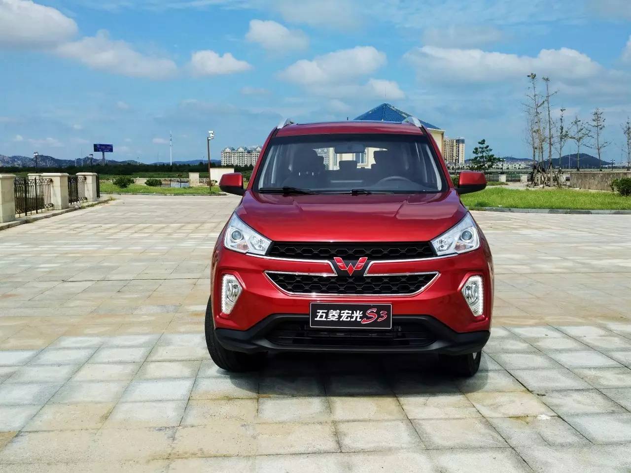 bbin大全索纳塔扦混版纯电续航75公里,8月7日正式