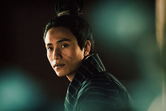 微博粉丝排行榜:中国粉丝最多十大明星 排名第