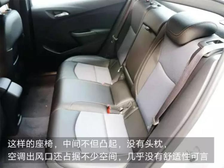 比5座车大也比7座车舒服，居然还只要15万，这车有点厉害