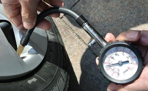 看似简单，实际意义重大，高速路上行驶这些你要注意