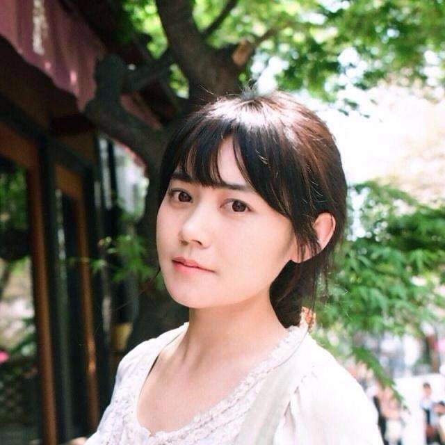 程璧 寂寞生花 你是那红蔷薇 我就是那白玫瑰