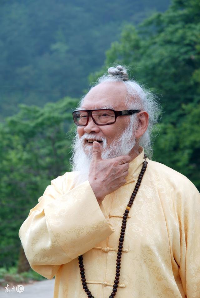 真实经历:姑妈带我去算命,看看几时会结婚,先生说的竟分毫不差