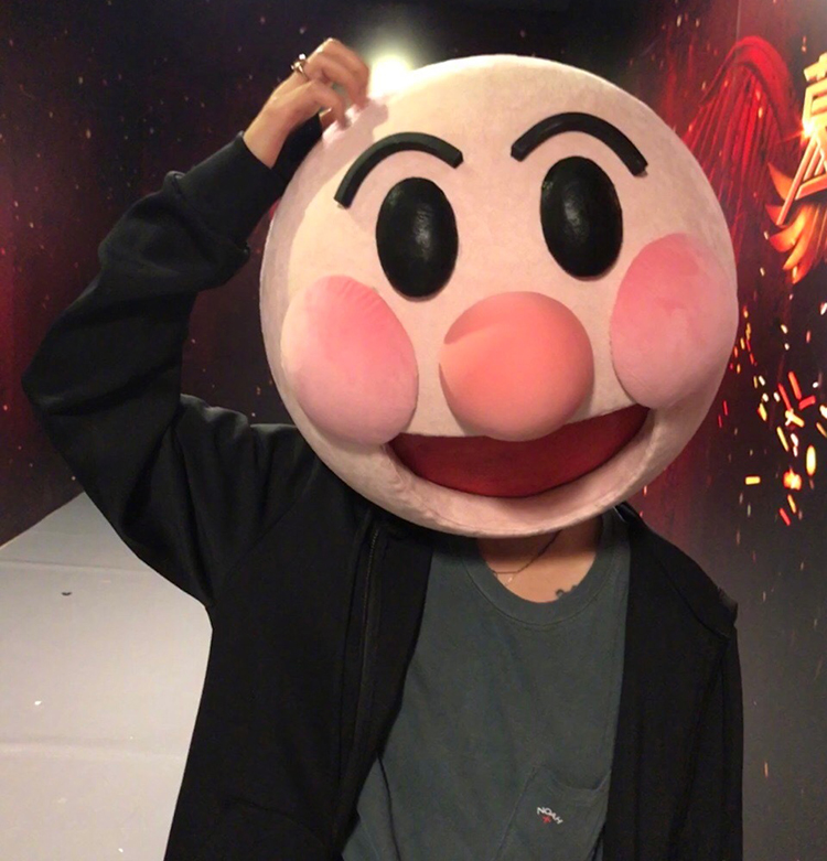 忠实粉孙扬《蒙面唱将》猜顽皮绅士不是自己爱豆就退出泳坛!