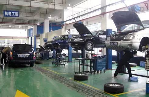 去4S店修车为什么这么贵？不清楚套路，去了就是被宰