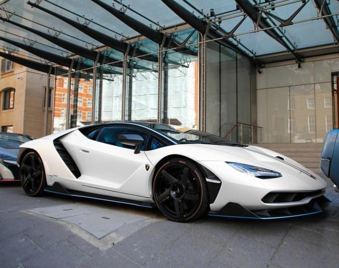 偶遇百年纪念牛——兰博基尼centenario lp770-4,全球限量40台
