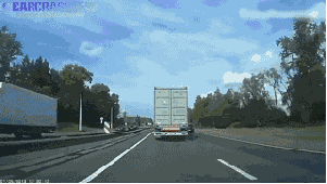 这8个驾驶窍门 可避免80%的车祸发生