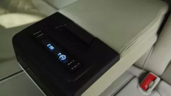 亲测新蒙迪欧，集贴心科技和硬派操控于一身的中级车标杆