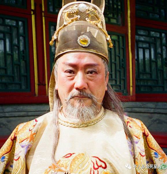 饰演朱元璋的孙宝光也让人印象深刻,是个可爱的老头子.