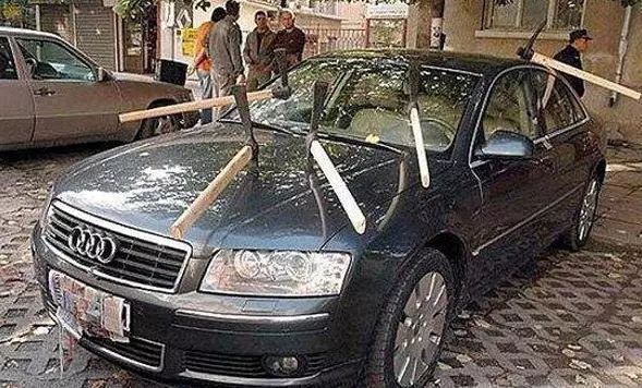 乱停车的后果就是这样！看看大家如何惩戒乱停车