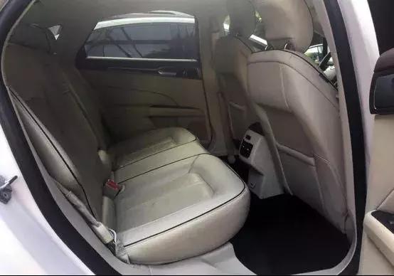 亲测新蒙迪欧，集贴心科技和硬派操控于一身的中级车标杆