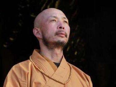 少林武僧遇到麻烦,一虎点名要挑战释延觉,敢打吗?